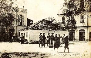 CA a- 073- Village negre